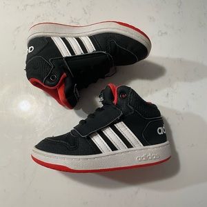 Adidas Little Bits Shoes Ok Condition Dented Some In The Back